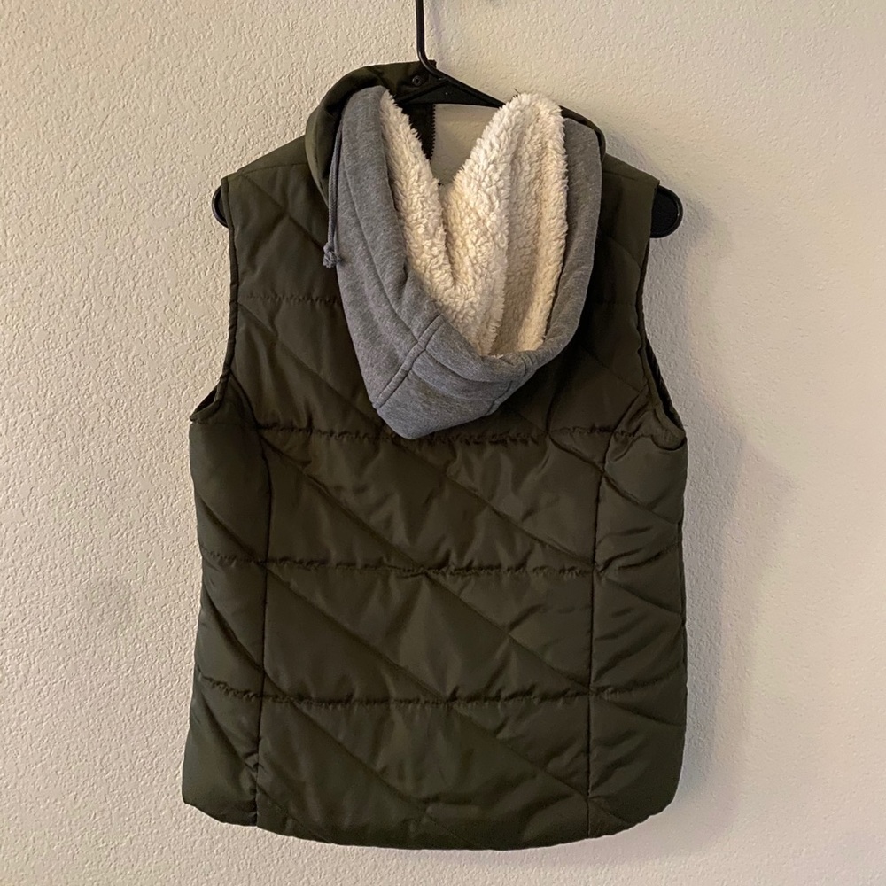 Army green vest with hoodie